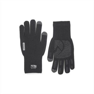 Długie wodoodporne rękawice Sealskinz Anmer Ultra Grip. Czarne rękawiczki SEALSKINZ, bez wzorów. Za 335,00 zł.