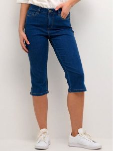 Kaffe Spodnie capri Vicky 10505521 Niebieski Slim Fit. Niebieskie szorty Kaffe, bez wzorów, z bawełny. Za 199,99 zł.