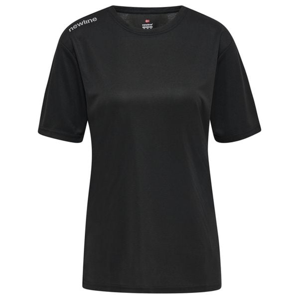 Damski tank top Newline core functional. Czarne topy Newline, m, bez wzorów, eleganckie, bez kołnierzyka, bez ramiączek. Za 134,50 zł.