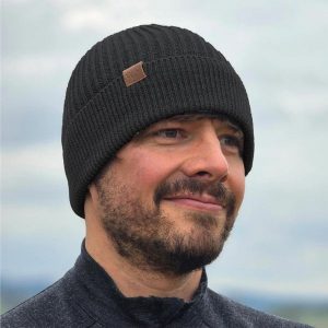 Czapka 100% Wełny Merino Fisherman. Szare czapki WOOLONA, bez wzorów, z wełny, sportowe. W wyprzedaży za 93,60 zł.