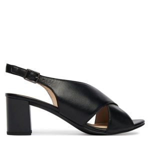 Sandały Caprice. Czarne sandały Caprice, bez wzorów, bez obcasa, na słupku, bez zapięcia. Za 329,99 zł.