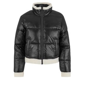 Kurtka puchowa z recyklingu damska Urban Classics Sherpa. Białe kurtki Urban Classics, bez wzorów, z puchu, bez kaptura. Za 298,00 zł.