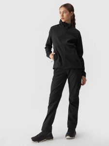 4F Kurtka softshell wiatroodporna membrana 5000 damska - czarna L. Czarne kurtki 4f, na zimę, l, bez wzorów, z dzianiny, bez kaptura. W wyprzedaży za 139,99 zł.
