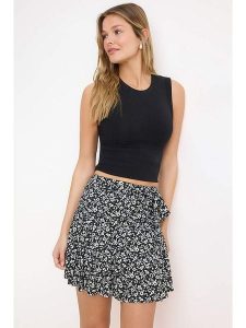 Trendyol Spódnica w kolorze czarno-beżowym rozmiar: S. Białe spódnice Trendyol, s, bez wzorów, mini. Za 82,99 zł.