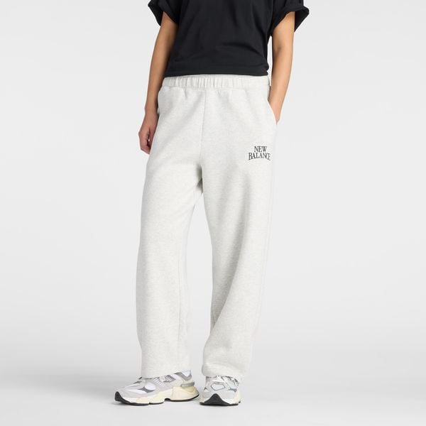 Spodnie damskie New Balance WB61W1DZAHH – szare. Szare spodnie dresowe New Balance, m, bez wzorów, z bawełny. Za 279,99 zł.