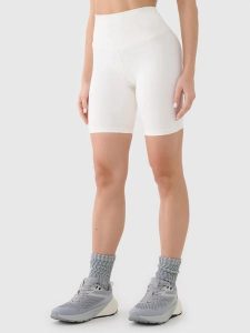 SPODENKI DAMSKIE 4F TRENINGOWE LEGGINSY KRÓTKIE KOLARKI KOLOR BIAŁY. Białe legginsy 4f, bez wzorów, z materiału, krótkie. Za 99,99 zł.