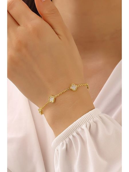 Miu Silver Srebrna bransoletka z masą perłową rozmiar: onesize. Brązowe bransoletki Miu Silver, z perłą, srebrne. Za 183,15 zł.