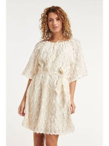 Smashed Lemon Sukienka w kolorze kremowym rozmiar: 3XL. Brązowe sukienki Smashed Lemon, xl, bez wzorów, z tkaniny, bez kołnierzyka, bez ramiączek, mini, rozkloszowane. Za 194,95 zł.
