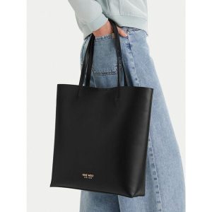 Torebka Nine West. Czarne shopper bag Nine West, bez wzorów, bez dodatków. Za 199,99 zł.