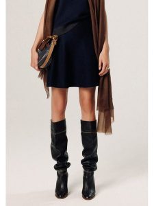 Rodier Spódnica w kolorze granatowym rozmiar: L. Niebieskie spódnice Rodier, l, bez wzorów, z wełny, klasyczne, mini. Za 231,95 zł.