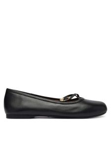 LOVE MOSCHINO Baleriny JA11111G1OIE0000 Czarny. Czarne balerinki LOVE MOSCHINO, bez wzorów, ze skóry, bez obcasa, bez zapięcia. Za 474,99 zł.