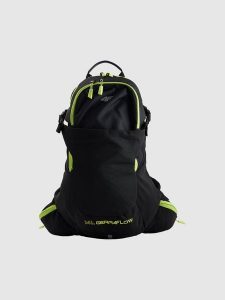 4F Plecak rowerowy (14 L) - czarny Uniwersalny. Czarne plecaki 4f. Za 249,99 zł.