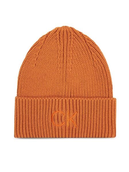 Calvin Klein Czapka Re-Lock Beanie W/Emb K60K608660 Brązowy. Brązowe czapki Calvin Klein, bez wzorów, z bawełny. Za 139,99 zł.