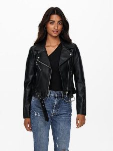 ONLY Kurtka z imitacji skóry Vera 15232135 Czarny Regular Fit. Czarne kurtki ONLY, s, bez wzorów, ze skóry, bez kaptura. Za 299,99 zł.
