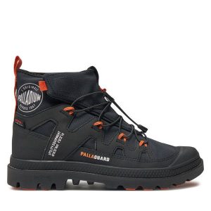 Trapery Palladium. Czarne buty zimowe Palladium, bez obcasa, bez zapięcia. Za 359,99 zł.