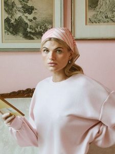 BIG STAR Chusta w kolorze jasnoróżowym - 64 x 64 cm rozmiar: onesize. Różowe apaszki i chusty Big Star, bez wzorów, z materiału, retro. Za 39,99 zł.