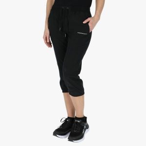 Spodnie treningowe damskie Swedemount Womens 3/4 Pants. Czarne spodnie dresowe SWEDEMOUNT, bez wzorów. Za 169,99 zł.