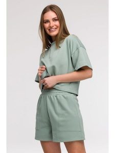 Be Wear Szorty dresowe w kolorze miętowym rozmiar: M. Zielone szorty Be Wear, bez wzorów, z dresówki. Za 149,31 zł.