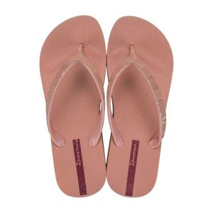 Japonki basenowe damskie Ipanema Mesk X Plat. Czerwone klapki Ipanema, z aplikacjami, z meshu, bez obcasa, na koturnie. Za 87,99 zł.