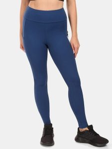 Kilpi Legginsy sportowe "Alexo" w kolorze granatowym rozmiar: 46. Niebieskie legginsy Kilpi, bez wzorów, z materiału, outdoorowe. Za 173,99 zł.