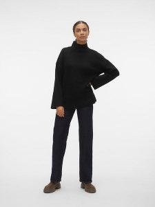 Vero Moda Sweter w kolorze czarnym rozmiar: XS. Czarne swetry oversize Vero Moda, xs, bez wzorów, z wełny, bez ramiączek. Za 74,27 zł.