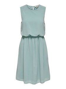 ONLY Sukienka "Stinna" w kolorze turkusowym rozmiar: XL. Niebieskie sukienki ONLY, xl, bez wzorów, bez kołnierzyka, bez ramiączek, mini. Za 127,35 zł.