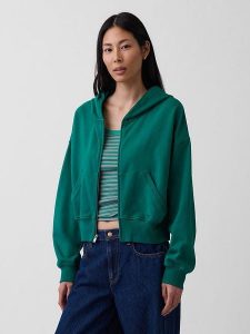 GAP Bluza w kolorze zielonym rozmiar: XS. Zielone bluzy GAP, xs, bez wzorów, bez kaptura. Za 194,95 zł.
