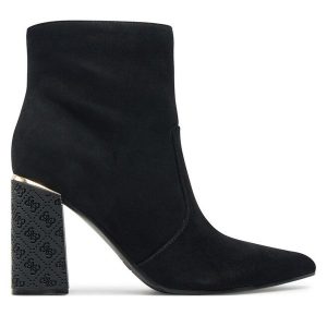 Botki Guess. Czarne botki Guess, z aplikacjami, bez obcasa, na słupku, bez zapięcia. Za 559,99 zł.