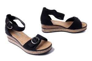 RIEKER 63780-00 black, sandały damskie. Czarne sandały Rieker, bez wzorów, bez obcasa, na koturnie, bez zapięcia. Za 263,92 zł.