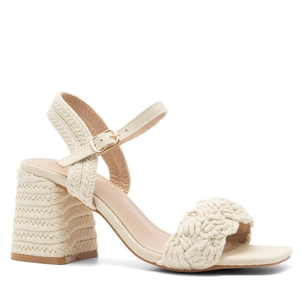 Sandały DeeZee. Brązowe sandały DeeZee, bez wzorów, bez obcasa, na słupku, bez zapięcia. Za 149,99 zł.