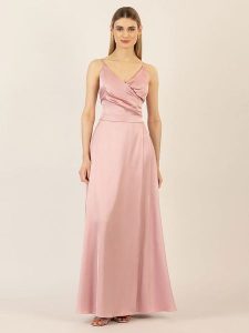 APART Sukienka w kolorze jasnoróżowym rozmiar: 36. Różowe sukienki Apart, bez wzorów, z satyny, bez kołnierzyka, bez ramiączek, maxi. Za 377,95 zł.