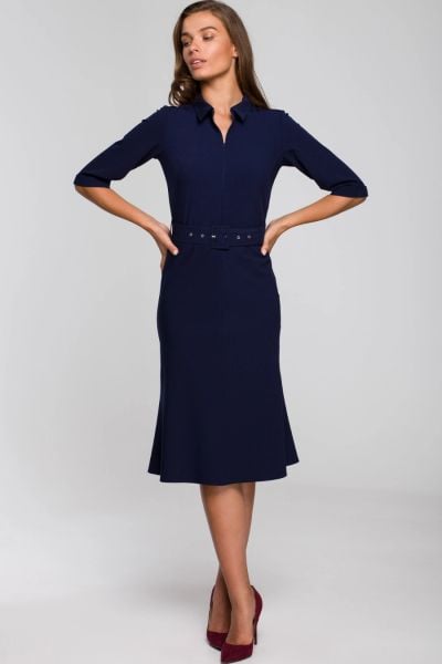 Elegancka sukienka koszulowa z kołnierzykiem paskiem granat. Sukienki Stylove, do pracy, xl, bez wzorów, biznesowe, bez kołnierzyka, bez ramiączek, koszulowe. Za 329,00 zł.