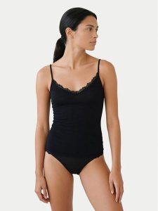 Ysabel Mora Podkoszulek 19459 Czarny Slim Fit. Czarne piżamy ysabel mora, bez wzorów, z wiskozy, bez ramiączek. Za 109,99 zł.