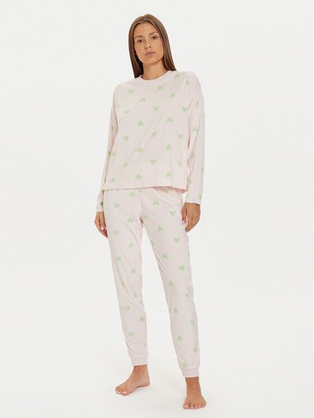 United Colors Of Benetton Piżama 360T3P030 Różowy Regular Fit. Czerwone piżamy United Colors of Benetton, bez wzorów, z syntetyku, bez ramiączek. Za 159,99 zł.