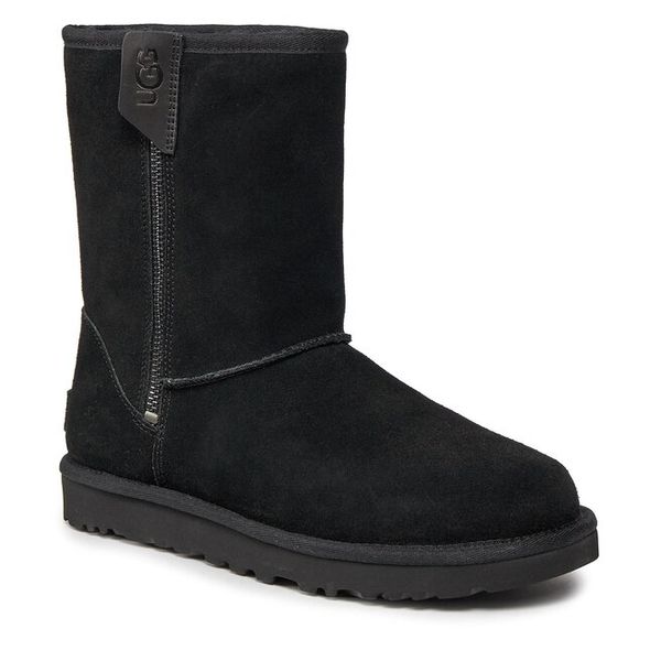Śniegowce Ugg. Czarne buty zimowe Ugg, bez obcasa, bez zapięcia. Za 879,99 zł.