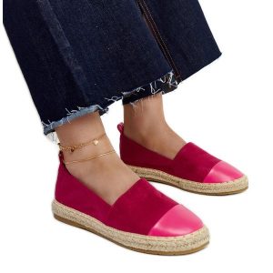 Różowe espadryle Carugo. Czerwone espadryle bez wzorów, bez obcasa. Za 78,15 zł.