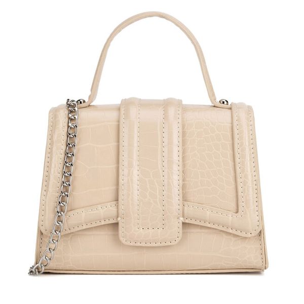 Torebka DeeZee. Torebki klasyczne DeeZee, bez wzorów, bez dodatków. Za 89,99 zł.