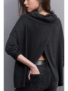 Milan Kiss Bluzka w kolorze antracytowym rozmiar: M. Czarne bluzki Milan Kiss, m, bez wzorów, bez kołnierzyka, bez ramiączek. Za 60,99 zł.