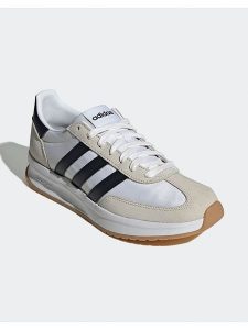 Adidas Skórzane sneakersy "Run 72" w kolorze beżowo-białym rozmiar: 44. Białe trampki ADIDAS, bez wzorów, bez zapięcia. Za 204,96 zł.