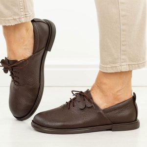 Barefoot czekoladowe groch skórzane Polskie półbuty damskie Deoni D679. Brązowe półbuty Deoni, na jesień, bez wzorów, z dzianiny, bez obcasa, na płaskiej podeszwie, bez zapięcia. Za 429,00 zł.