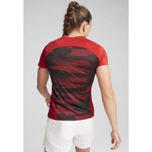 Damska koszulka przedmeczowa z krótkim rękawem AC Milan PUMA. Czarne bluzki Puma, m, bez wzorów, sportowe, bez kołnierzyka, bez ramiączek. W wyprzedaży za 199,00 zł.