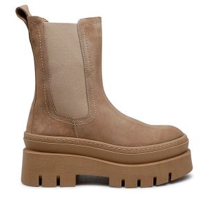 Sztyblety Badura. Brązowe botki Badura, bez wzorów, bez obcasa, na płaskiej podeszwie, bez zapięcia. Za 319,99 zł.