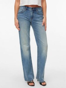Vero Moda Jeansy Asta 10347729 Niebieski Bootcut Fit. Niebieskie jeansy Vero Moda, bez wzorów, z bawełny. Za 229,99 zł.