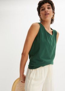 Długi top (2 szt.). Zielone topy bonprix, bez wzorów, z bawełny, bez kołnierzyka, bez ramiączek. Za 67,99 zł.