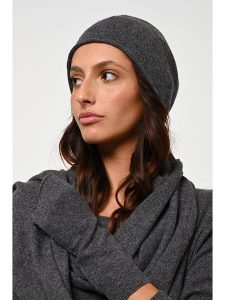 AUTHENTIC CASHMERE Kaszmirowa czapka "Pinier" w kolorze antracytowym rozmiar: onesize. Czarne czapki AUTHENTIC CASHMERE, bez wzorów, z kaszmiru. Za 148,26 zł.