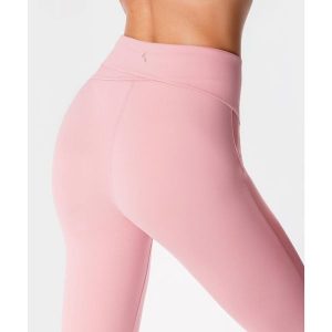 Legginsy sportowe dla kobiet z kopertowym tyłem Carpatree Balletcore. Czerwone legginsy Carpatree, bez wzorów, z podwyższonym stanem. W wyprzedaży za 186,99 zł.