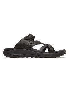 Merrell Skórzane klapki "District 4" w kolorze czarnym rozmiar: 37. Czarne klapki Merrell, bez wzorów, z otwartym noskiem, bez obcasa. Za 183,59 zł.