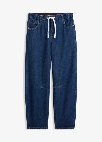Lekkie jeansy barrel ze średnim stanem, o skróconej długości. Niebieskie jeansy bonprix, bez wzorów, z jeansu. Za 159,99 zł.