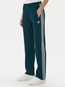 Adidas Spodnie dresowe Beckenbauer JV7395 Zielony Regular Fit. Zielone spodnie dresowe ADIDAS, s, bez wzorów, z dresówki. Za 239,99 zł.