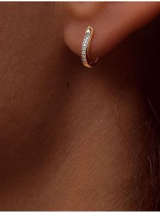 DIA DIAMONDS Pozłacane kolczyki z diamentami rozmiar: onesize. Żółte kolczyki DIA DIAMONDS, z diamentem, pozłacane. Za 249,17 zł.
